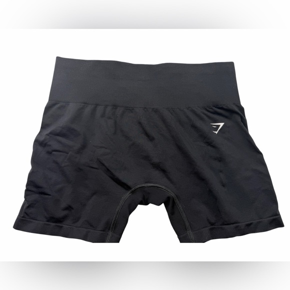 Gymshark Everyday Seamless Shorts - Black - Picture 2 of 3